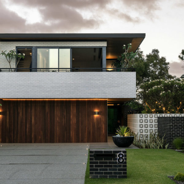 Front view of Little BIG House by Suzanne Hunt Architect