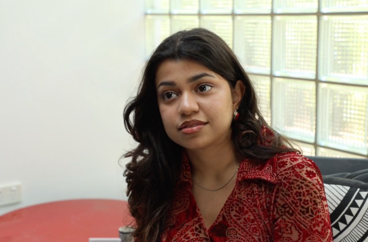 Head and shoulders photo of Cindy